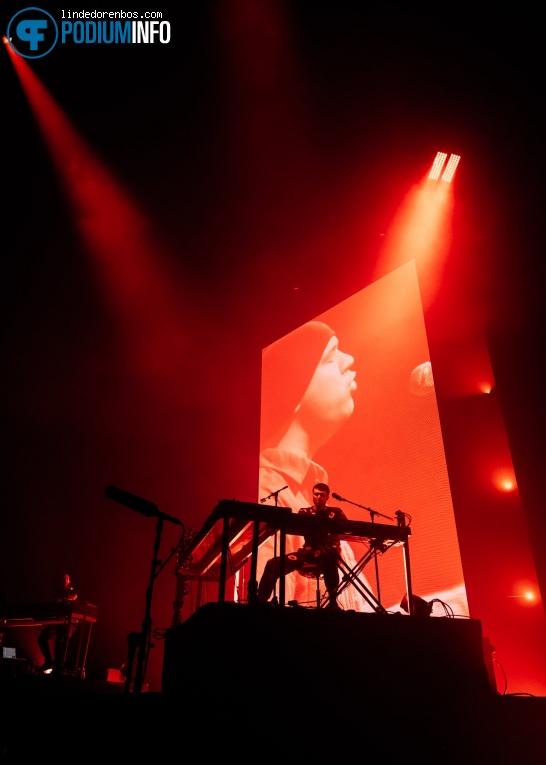 Fred Again.. op Fred Again.. - 25/11 - AFAS Live foto