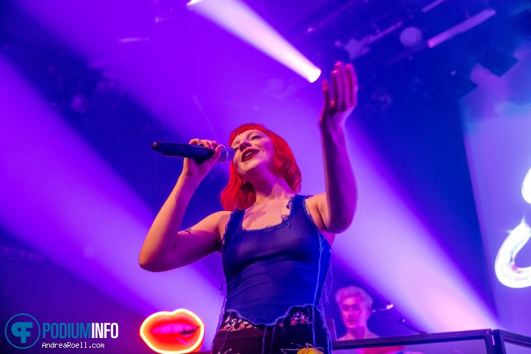 Sophie and the Giants op Sophie and the Giants - 08/12 - Melkweg foto