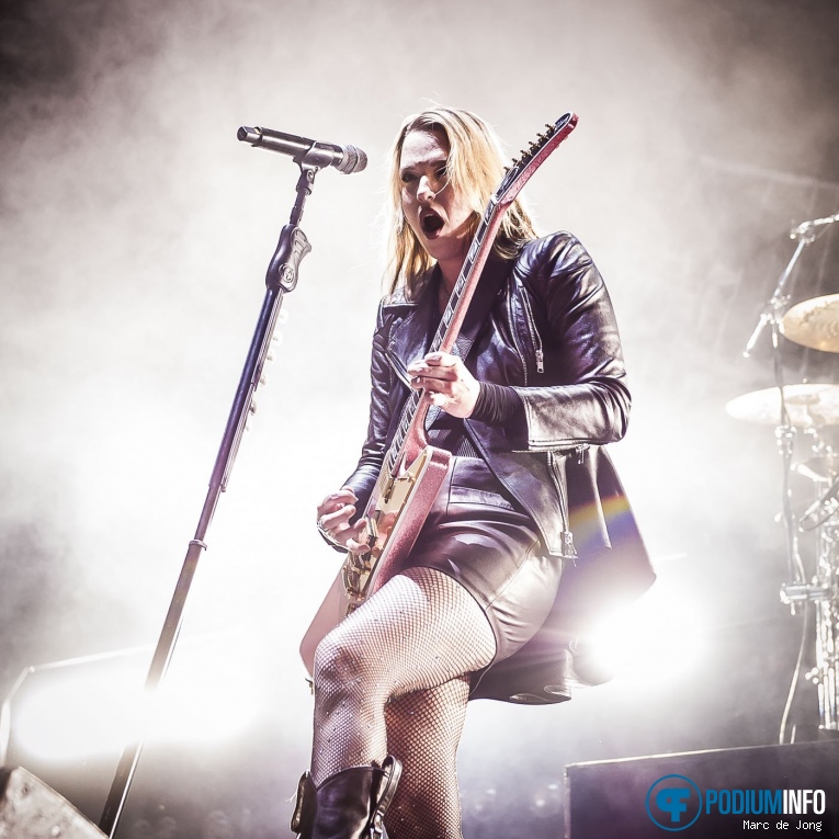 Halestorm op Alter Bridge - 01/12 - Ziggo Dome foto