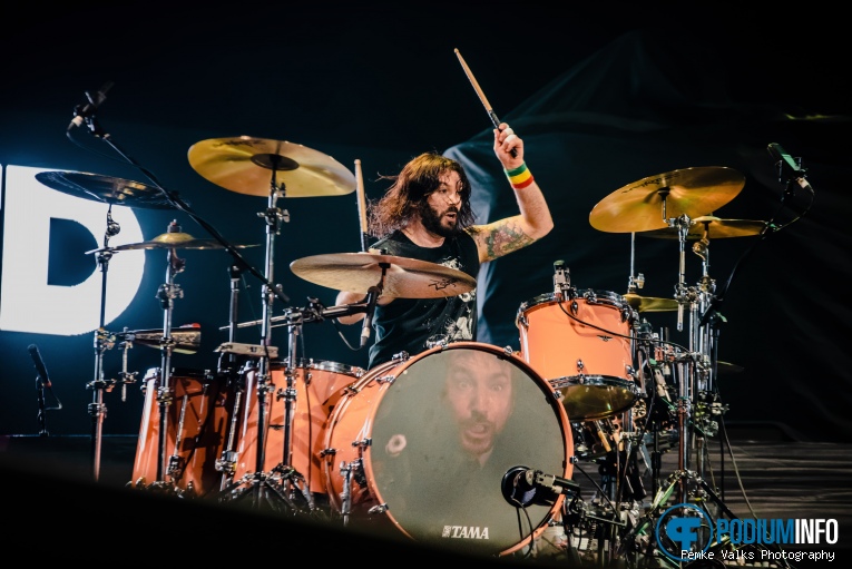 Skindred op Volbeat - 09/12 - Gelredome foto