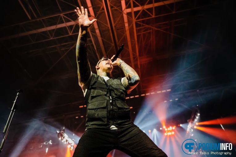 Bad Wolves op Volbeat - 09/12 - Gelredome foto