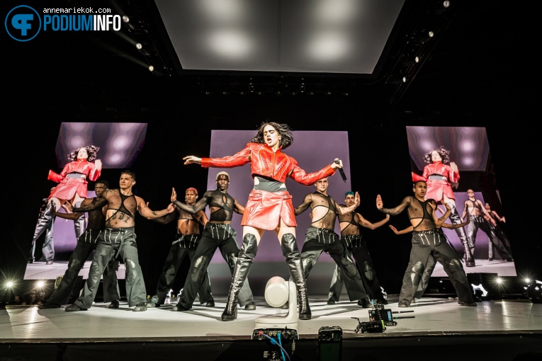 Rosalía op Rosalia - 10/12 - Afas Live foto