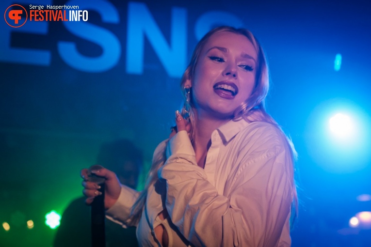 Eliza Legzdina op Eurosonic Noorderslag (ESNS) 2023 - donderdag foto