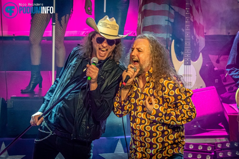 Rock Party Of The Year - 28/01 - Boerderij foto