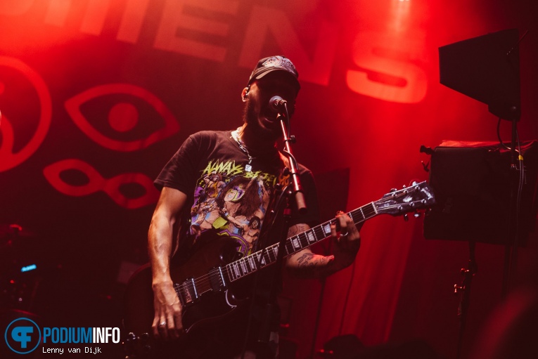 Oxymorrons op Bad Omens - 05/02 - Dynamo foto