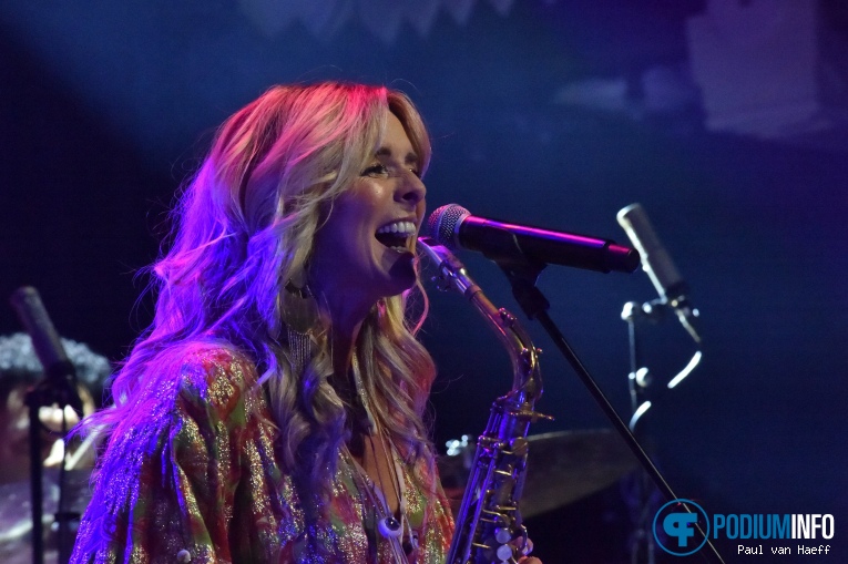 Candy Dulfer op Candy Dulfer - 08/02 - Paradiso foto