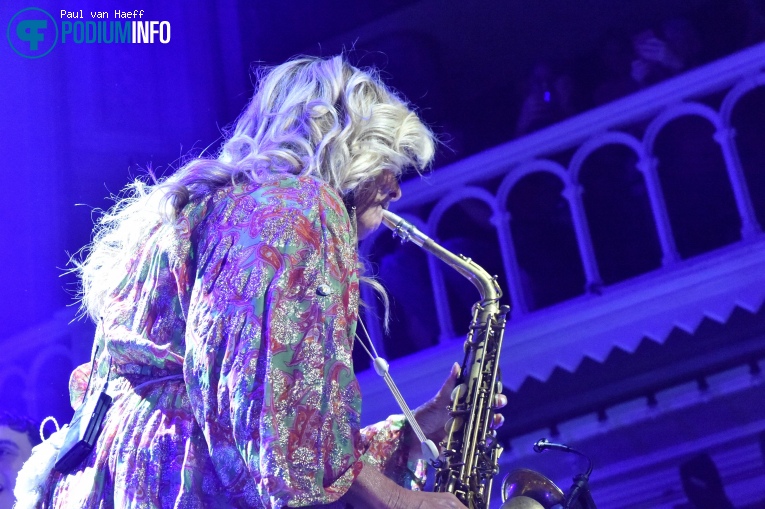 Candy Dulfer op Candy Dulfer - 08/02 - Paradiso foto