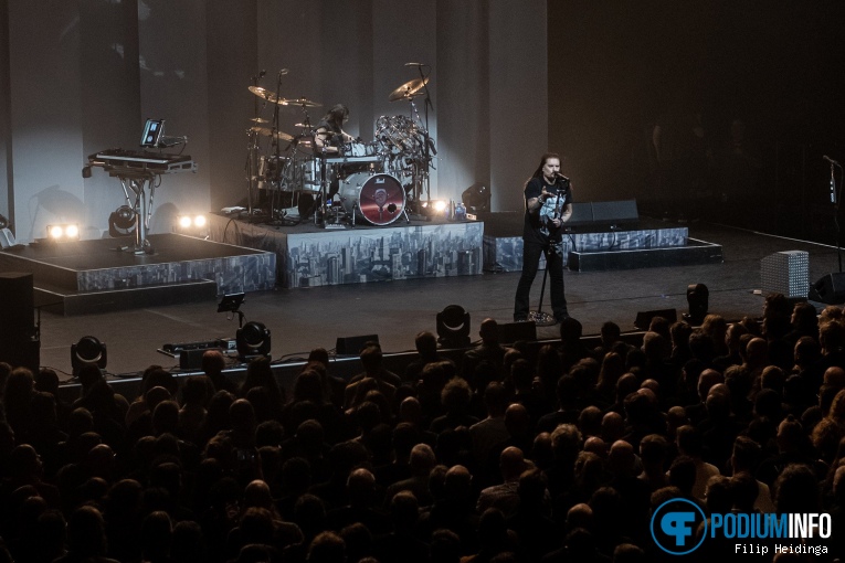 Dream Theater op Dream Theater - 10/02 - De Oosterpoort foto