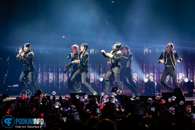 ATEEZ op Ateez World Tour - The Fellowship: Break the Wall - 10/02 - Ziggo Dome foto