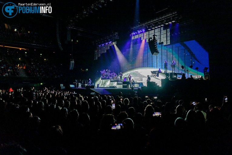 Eros Ramazzotti op Eros Ramazzotti - 16/02 - Ziggo Dome foto