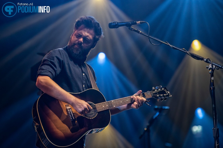Passenger (Singer-songwriter) op George Ezra - 01/03 - Ziggo Dome foto