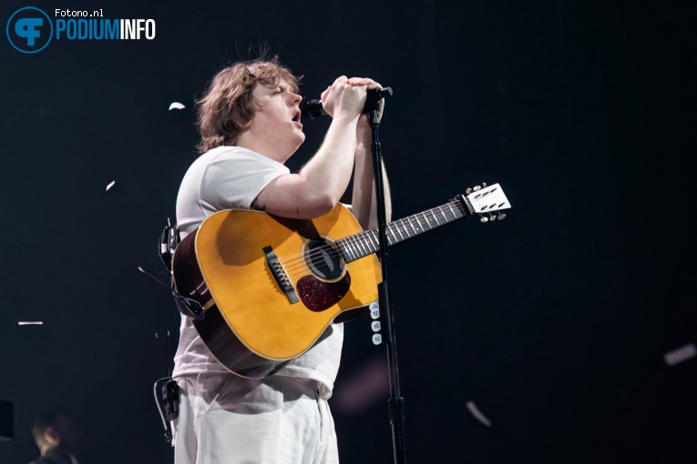 Lewis Capaldi op Lewis Capaldi - 25/02 - Ziggo Dome foto