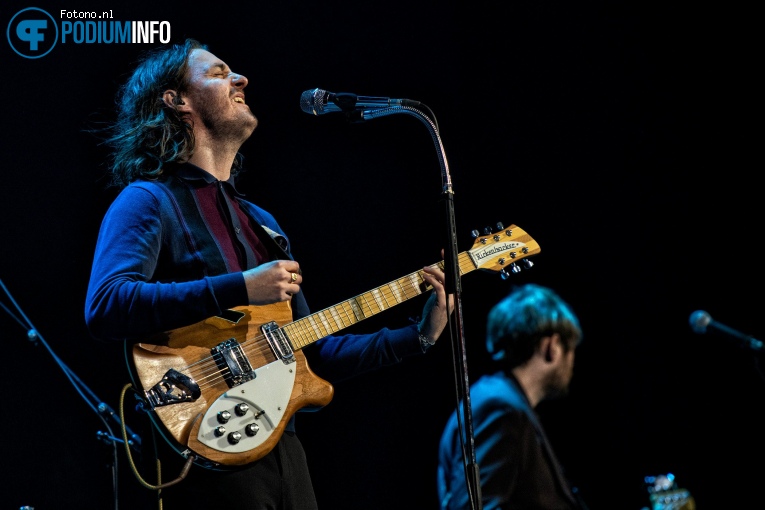 Mark Sharp & The Bicycle Thieves op Lewis Capaldi - 25/02 - Ziggo Dome foto