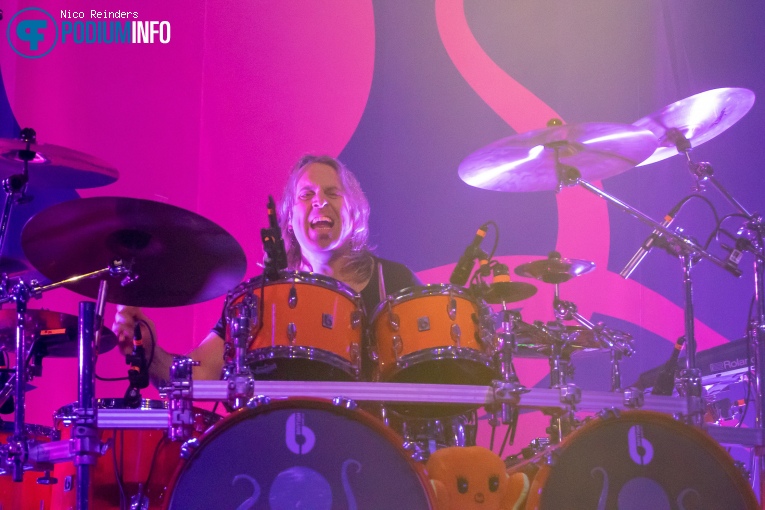 Devin Townsend op Devin Townsend - 03/03 - 013 foto