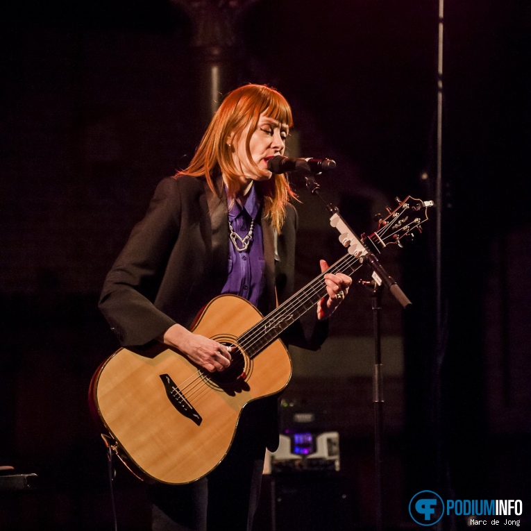 Suzanne Vega op Suzanne Vega - 04/03 - Arminius foto