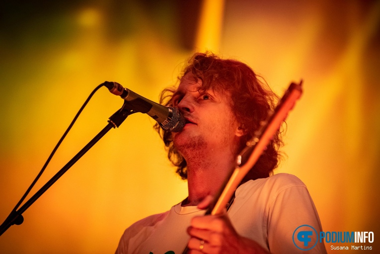 King Gizzard & The Lizard Wizard op King Gizzard & The Lizard Wizard - 03/03 - Gashouder foto