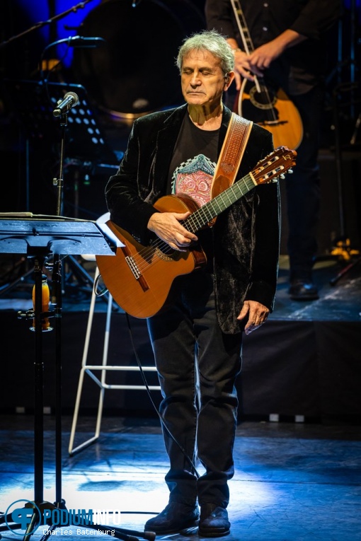 George Dalaras op George Dalaras - 03/03 - Nieuwe Luxor Theater foto