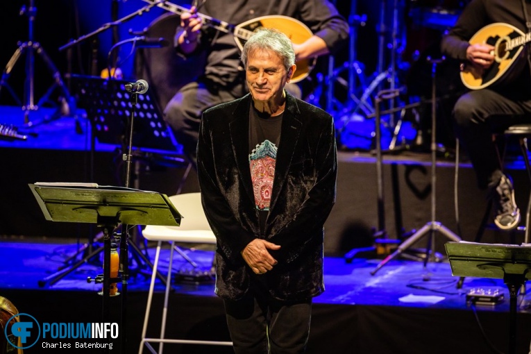 George Dalaras op George Dalaras - 03/03 - Nieuwe Luxor Theater foto