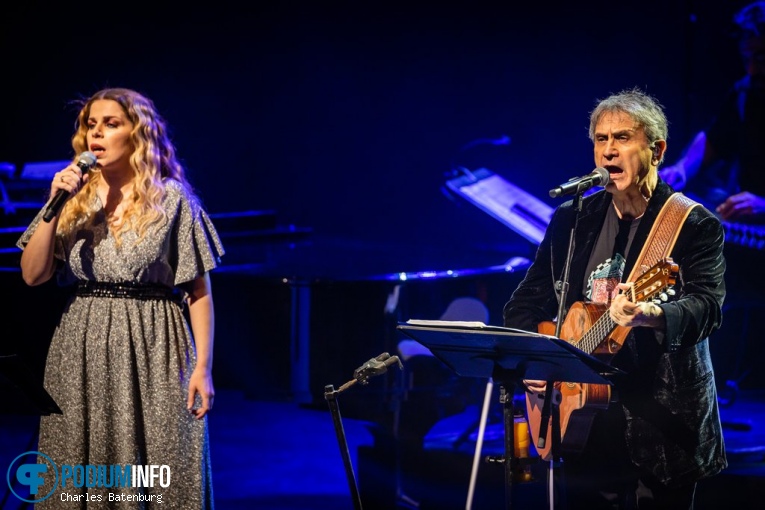 George Dalaras op George Dalaras - 03/03 - Nieuwe Luxor Theater foto