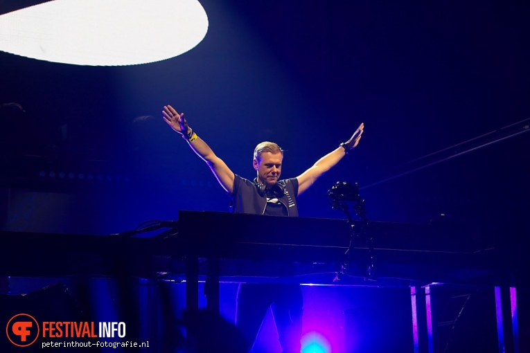 Armin van Buuren op A State of Trance 2023 foto