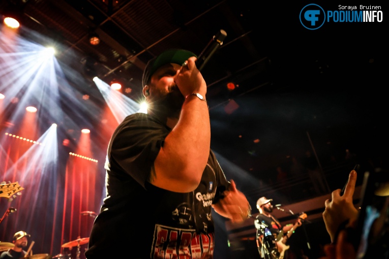 Mitchell Tenpenny op Mitchell Tenpenny / Morgan Evans - 07/03 - TivoliVredenburg foto