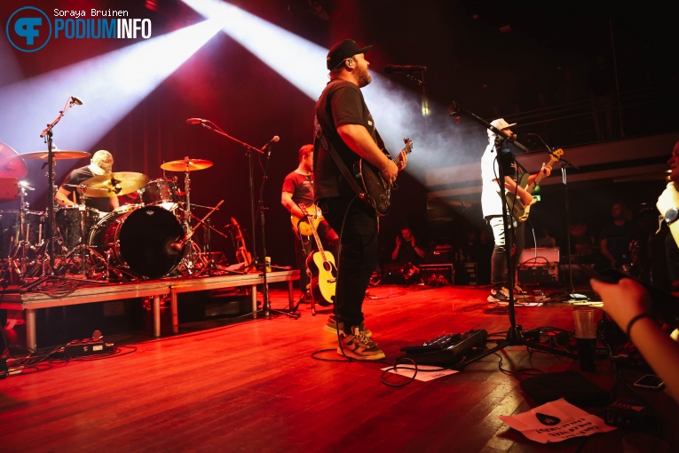 Mitchell Tenpenny op Mitchell Tenpenny / Morgan Evans - 07/03 - TivoliVredenburg foto