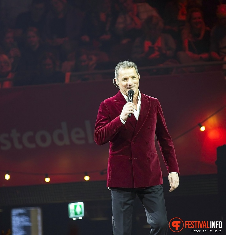 John de Bever op Holland Zingt Hazes 2023 - 10/03 - Ziggo Dome foto