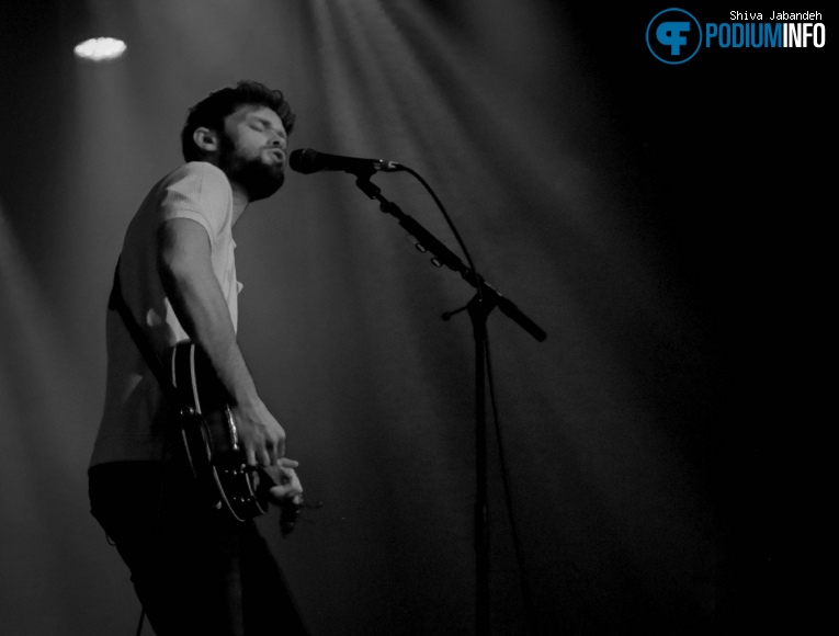James TW op James TW - 18/03 - Melkweg foto