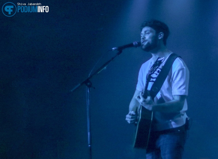James TW op James TW - 18/03 - Melkweg foto