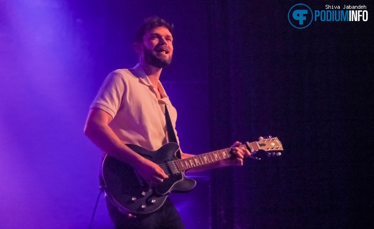 James TW op James TW - 18/03 - Melkweg foto