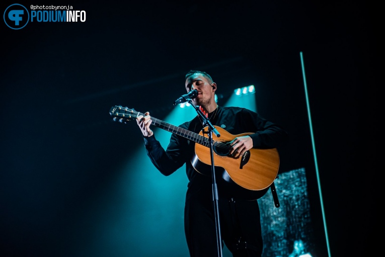 Dermot Kennedy op Dermot Kennedy - 23/03 - 013 foto