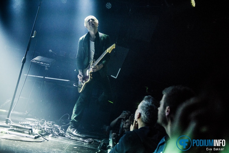GLU op The Blue Stones - 01/04 - Melkweg foto