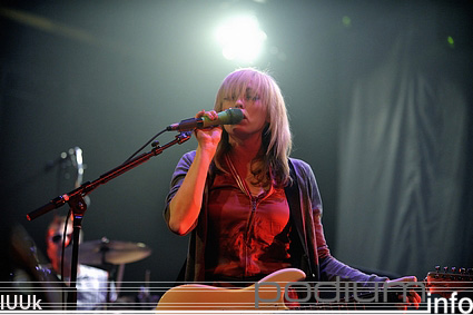 The Ting Tings op The Ting Tings - 9/11 - Melkweg foto