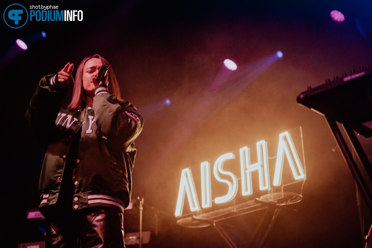 AISHA op Flemming - 02/04 - TivoliVredenburg foto
