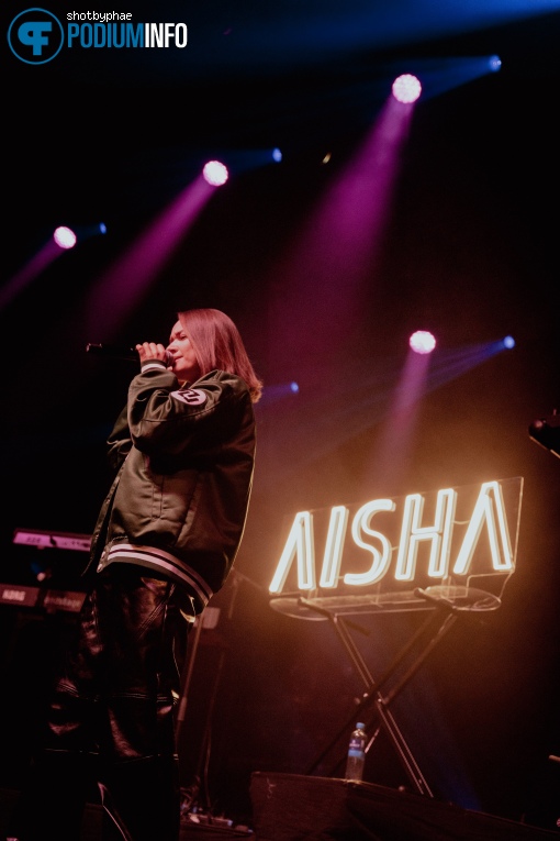AISHA op Flemming - 02/04 - TivoliVredenburg foto
