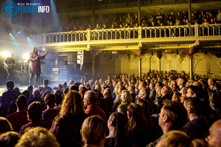 Floor Jansen op Floor Jansen - 11/04 - Paradiso foto