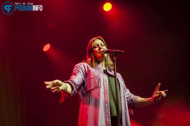 Floor Jansen op Floor Jansen - 12/04 - 013 foto