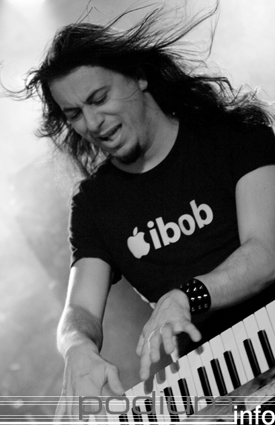 Firewind op Firewind - 6/11 - 013 foto