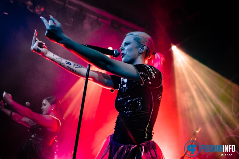 Girli op Girli - 19/04 - Paradiso foto