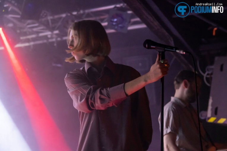 Whispering Sons op Wavefest X: Whispering Sons + Winter Severity Index + Shad Shadows + G - 15/04 - Baroeg foto