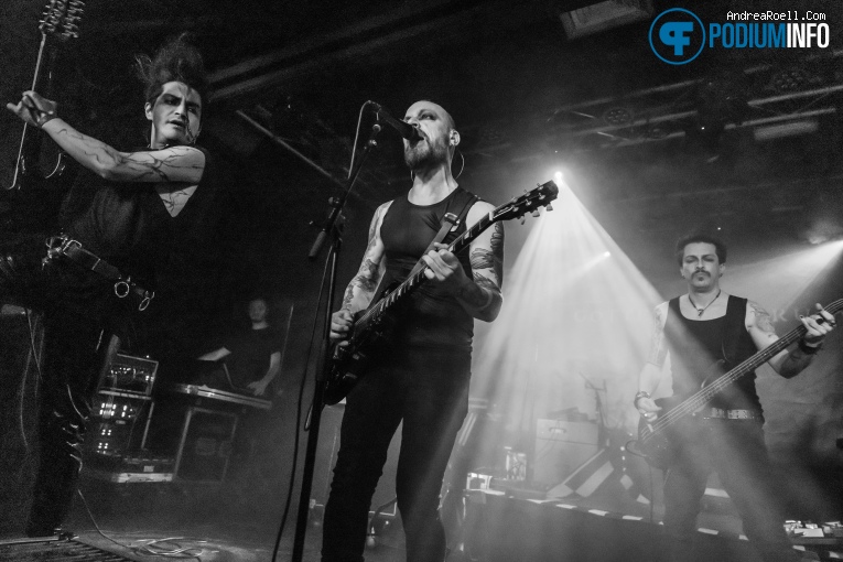 Götterdämmerung op Wavefest X: Whispering Sons + Winter Severity Index + Shad Shadows + G - 15/04 - Baroeg foto