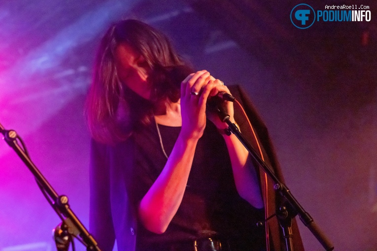Shad Shadows op Wavefest X: Whispering Sons + Winter Severity Index + Shad Shadows + G - 15/04 - Baroeg foto