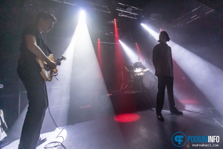 Whispering Sons op Wavefest X: Whispering Sons + Winter Severity Index + Shad Shadows + G - 15/04 - Baroeg foto