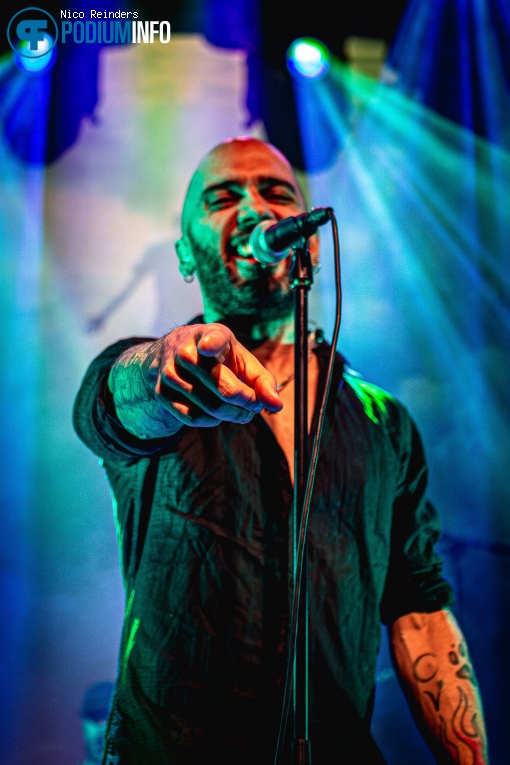Virtual Symmetry op Threshold  - 21/04 - Boerderij foto