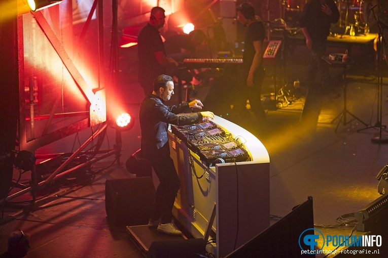 Gerard Ekdom op The Tribute - Live in Concert - 21/04 - Ziggo Dome foto