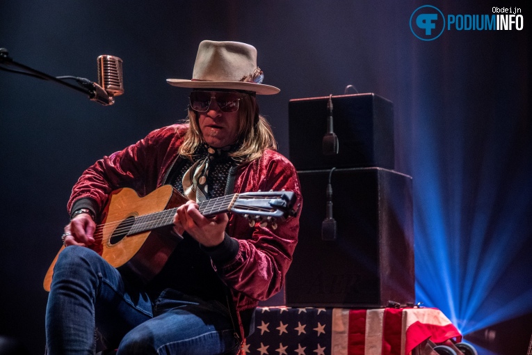 David Eugene Edwards op David Eugene Edwards - 24/04 - Luxor Live foto