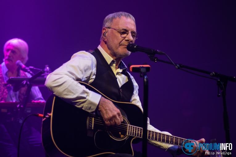 Steve Harley & Cockney Rebel op Steve Harley & Cockney Rebel - 26/04 - Hedon foto