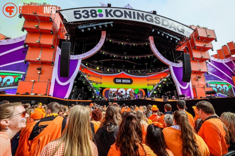 Son Mieux op 538 Koningsdag 2023 foto
