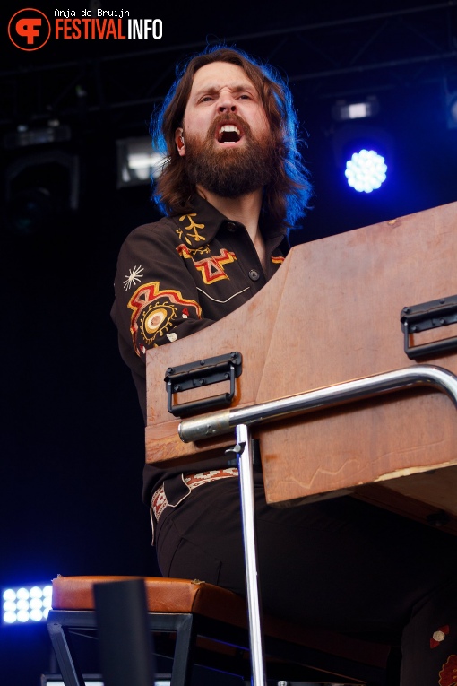 DeWolff op Bevrijdingsfestival Zuid-Holland 2023 foto