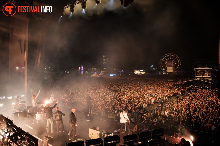 Di-rect op Bevrijdingsfestival Overijssel 2023 foto